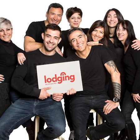 Lodging Apartments Illa Diagonal Barcelona Luaran gambar