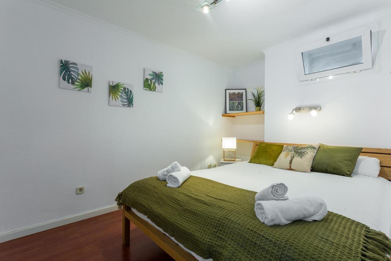 Lodging Apartments Illa Diagonal Barcelona Luaran gambar